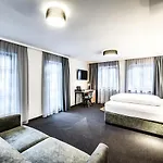 Sonnalp Residences アパート